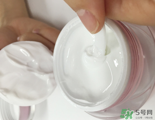 ����Ȫ����˪��ô��������Ȫ����˪������